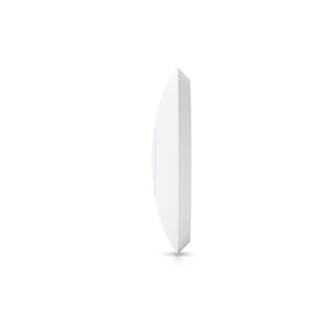 Perfil lateral aerodinámico del punto de acceso inalámbrico blanco con diseño curvo y borde sutil