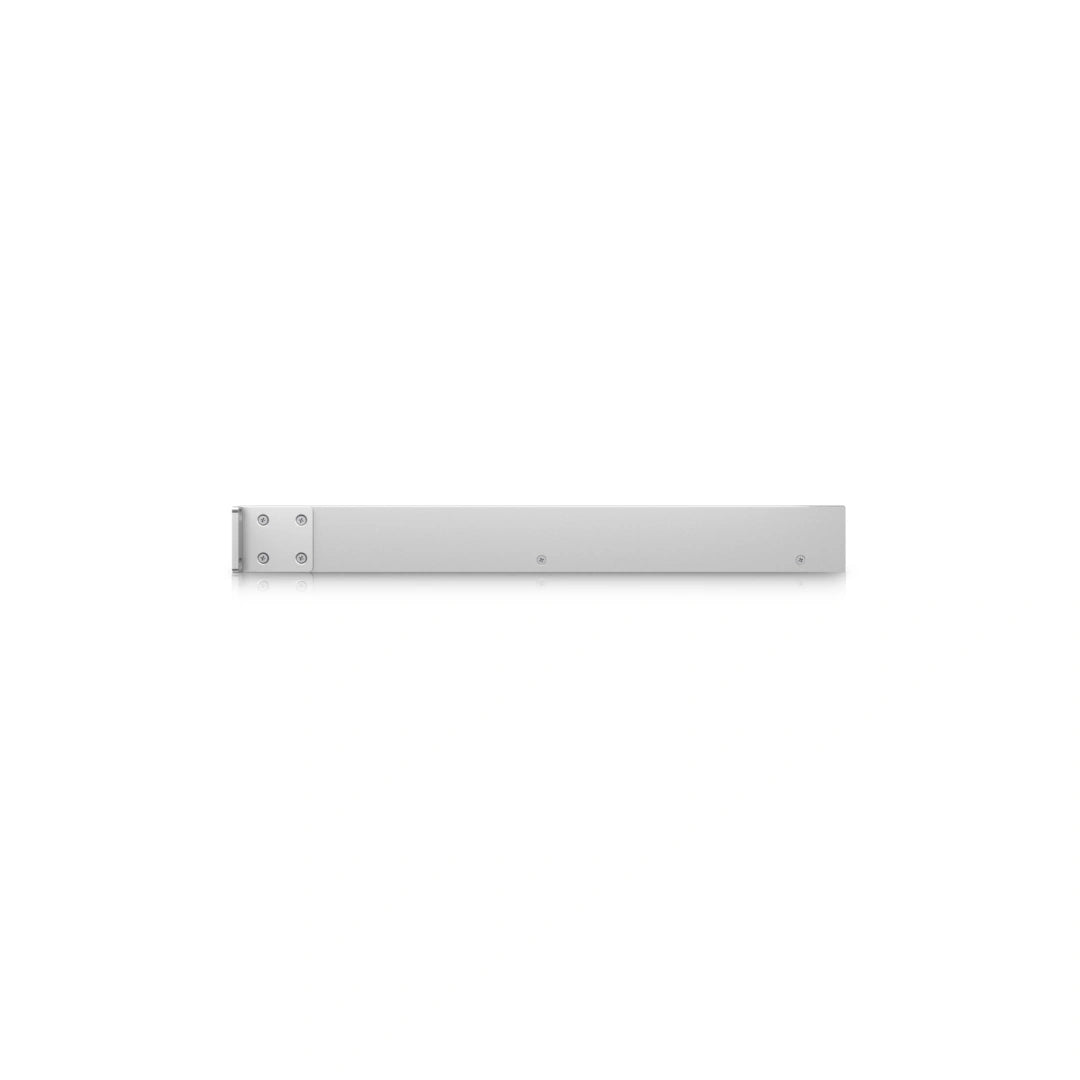 UniFi SWITCH 720W 48Ports: (48) 2.5 GbE PoE+ (4)SFP+ L2/L3 — imagen 4