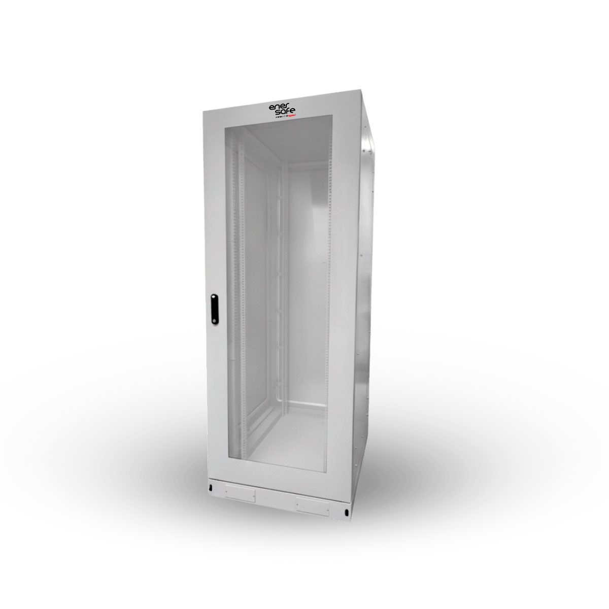 Vista frontal de gabinete rack cerrado con puerta de vidrio transparente y manija negra sobre fondo blanco
