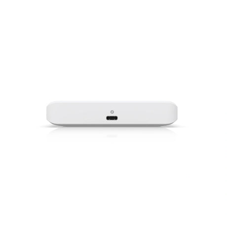 Perfil lateral del switch revelando el puerto USB-C único para entrada de alimentación eléctrica