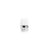 Vista trasera del dispositivo blanco mostrando puerto Ethernet Gigabit RJ45 y botón de reinicio