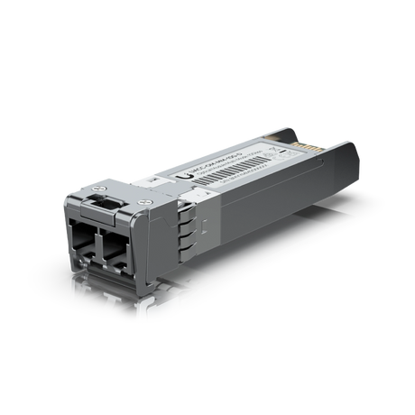 Módulo SFP+ gris con conector LC y etiqueta blanca sobre fondo blanco