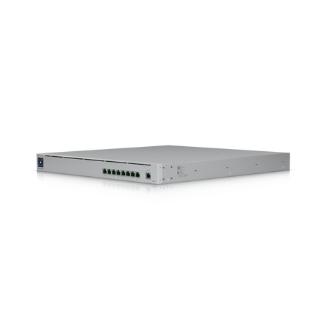 Switch de red Ubiquiti UniFi plateado con 9 puertos RJ45 y luces LED verdes sobre fondo blanco