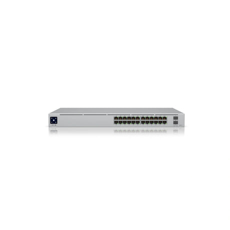 Vista directa frontal del UniFi Switch 450W con interfaz de control, veinticuatro puertos Gigabit Ethernet y dos puertos SFP+