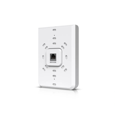 Perspectiva isométrica del access point Ubiquiti destacando su perfil delgado y distribución de ventilación
