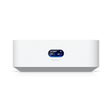Vista frontal directa del firewall wifi 7 Ubiquiti con display ovalado central mostrando estadísticas de ancho de banda